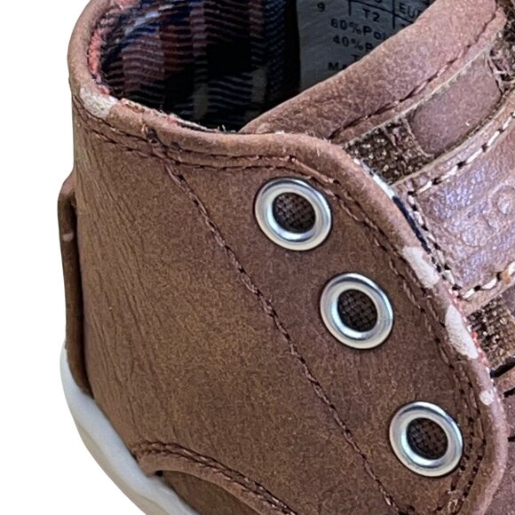 Toms Toddler Brown Lining With TPR Sole Baby Shoes Size T2 - Picture 8 of 11